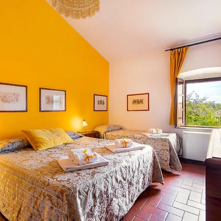 Casa Pietraia * Чертальдо